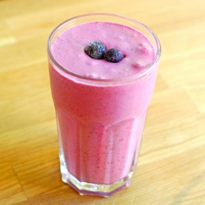 coconut-berry-smoothie (1)